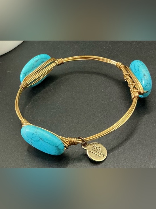 Bourbon and Bowties Jewelry - BOURBON AND BOWTIES FAUX TURQUOISE GOLD TONE WIRE WRAP BANGLE BRACELET